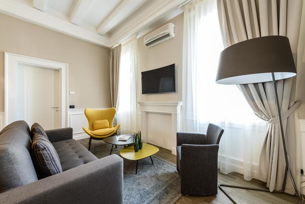 Palazzo Bovio - Boutique Apartments بادوفا المظهر الخارجي الصورة